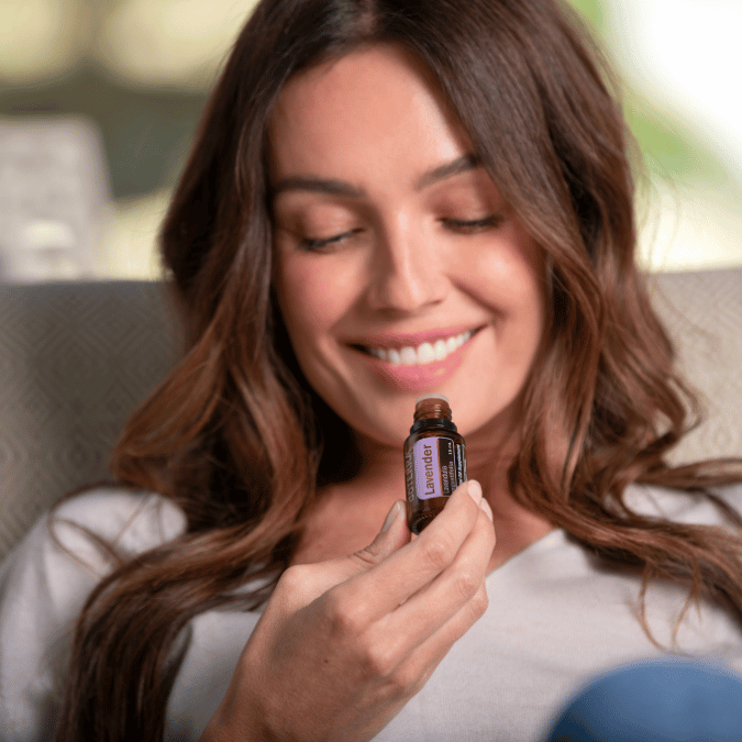 Uleiuri esentiale doterra, doterra pentru ten, amestec pentru ten, uleiuri pentru ten, ten curat cu doterra, tratament natural pentru ten si piele, piele frumoasa, solutii pentru pete, solutii pentru cosuri, solutii pentru ten frumos, scapa de acnee cu produse naturale, masca pentru fata, ce ulei sa folosesc pentru ten, ce ulei sa folosesc pentru pete pigmentare, ce ulei sa folosesc pentru riduri