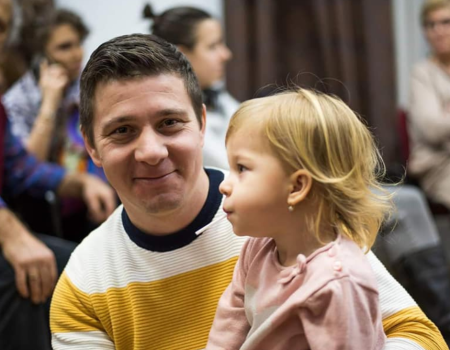 Doterra, membru doterra, uleiuri esentiale, produse naturale, doterra reduceri, beneficii uleiuri esentiale, Angelica si Miron doterra